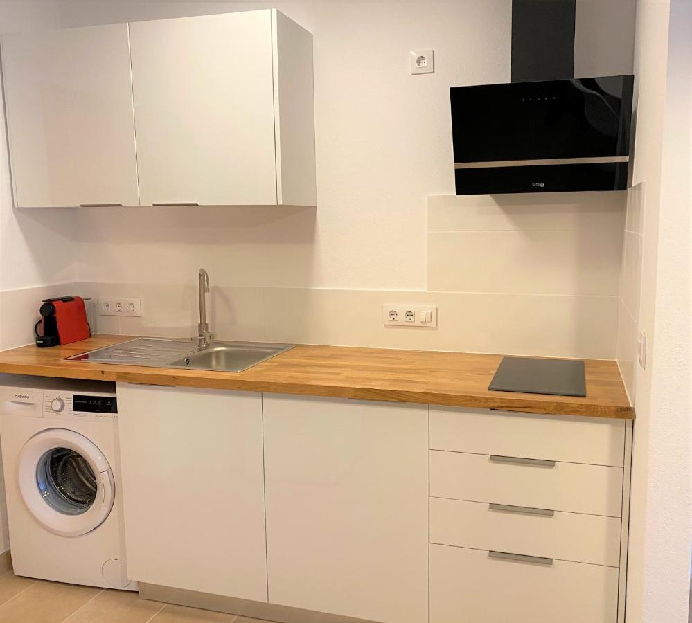 Apartaments L'Escala Centre Экстерьер фото